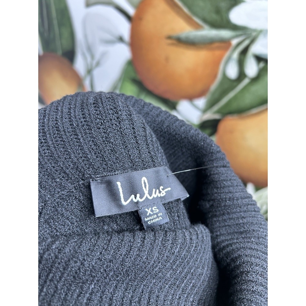 Lulus Size XS Fireside Chats Turtleneck Wide Sleeve Black Pullover Sweater NWT - Picture 2 of 7